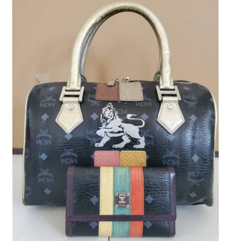 MCM LION Princess BOSTON Bag & Wallet - Picture 5 of 13